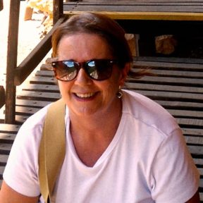 Maria Fátima Ribeiro Barbosa - 2 Secretária